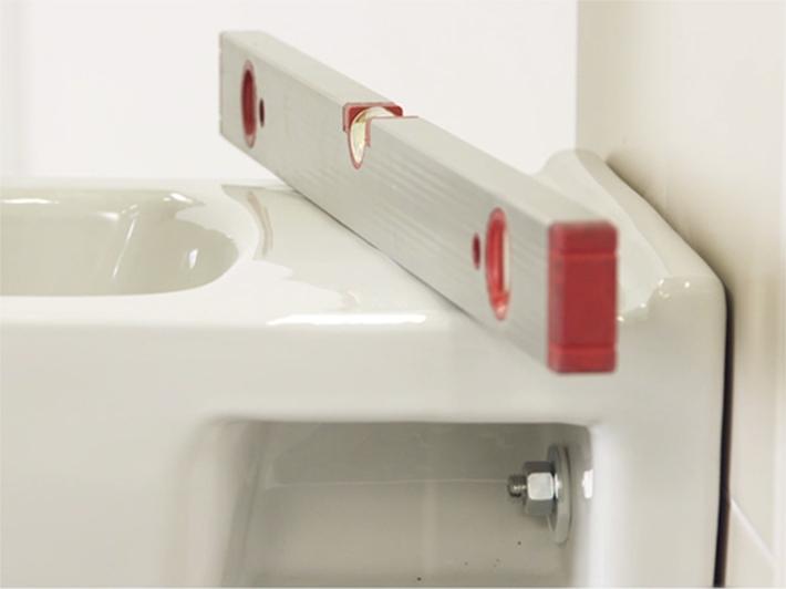 Comment installer un WC suspendu soi-même ?
